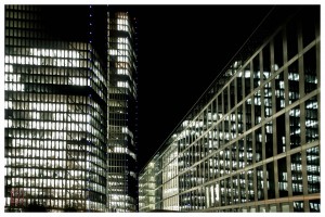 München - dunkel, farbig, menschenleer 5